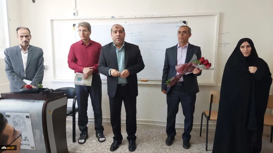 تبریک روز معلم وهفته سر آمدی آموزش به اساتید و دانشجو معلم دانشگاه فرهنگیان لرستان به روایت تصویر 11