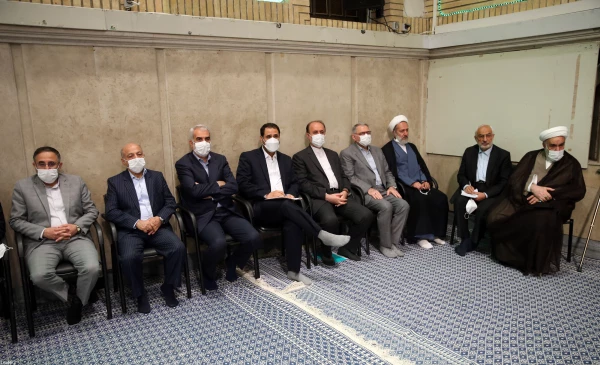 سرمایه گذاری بیشتر بر روی تقویت زیرساختها و ظرفیتهای دستگاههای تربیت معلم بخصوص دانشگاه فرهنگیان 9