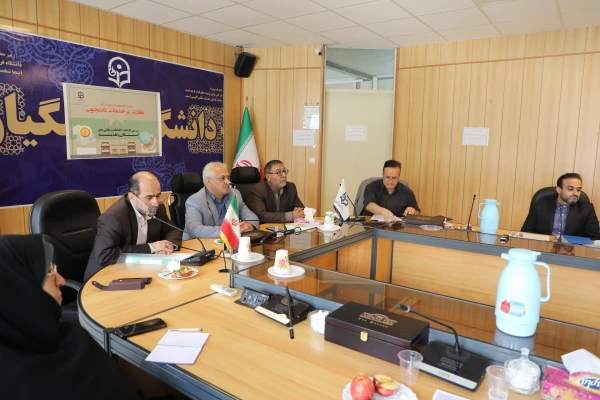      نشست توجیهی طبخ و توزیع دانشجویی با حضور مدیران ستاد و استانی به صورت غیر حضوری برگزار شد. 3