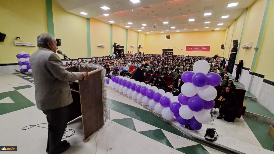 با حضور مسئولان و دانشجومعلمان برگزار شد؛
جشن باشکوه روز معلم دانشگاه فرهنگیان استان بوشهر 19