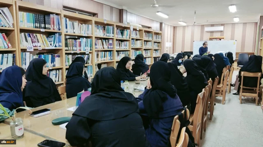 در پردیس بنت الهدی صدر دانشگاه فرهنگیان استان بوشهر برگزار شد:
کارگاه آموزشی نقد کتاب های داستان و رمان 8