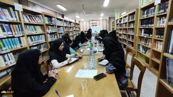 در پردیس بنت الهدی صدر دانشگاه فرهنگیان استان بوشهر برگزار شد:
کارگاه آموزشی نقد کتاب های داستان و رمان 9