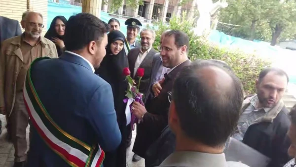 ایران قوی تنها با معلم قوی به وجود می آید 6