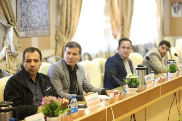 اگر کشور بخواهد پیشرفت واقعی داشته باشد باید به دانشگاه فرهنگیان توجه کند. 11