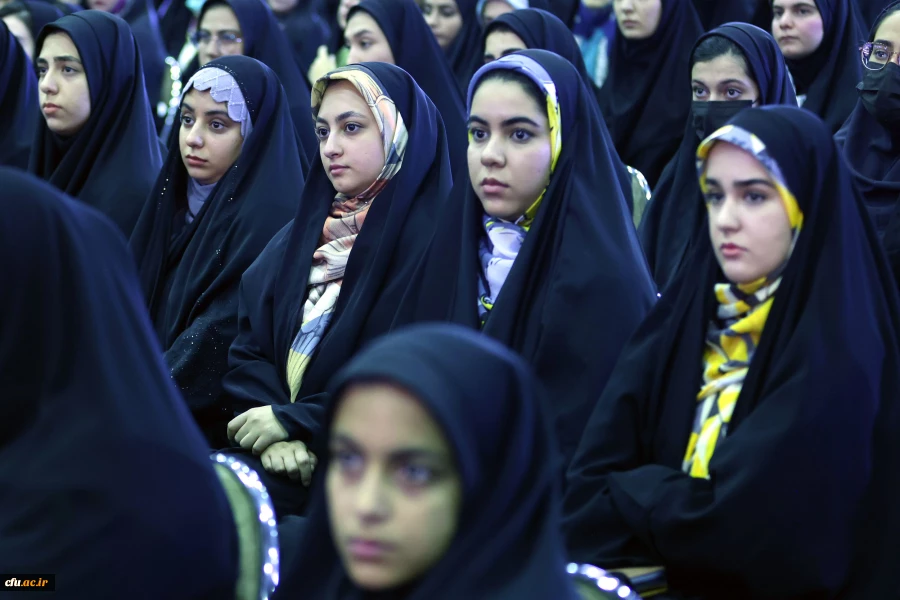 دیدار رئیس جمهور با جمعی از معلمان و اساتید و دانشجویان دانشگاه فرهنگیان 21