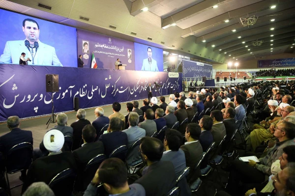 روز ورود مقام معظم رهبری به دانشگاه فرهنگیان؛ «روز ملی تربیت معلم» نام گذاری شود 8