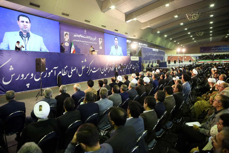 روز ورود مقام معظم رهبری به دانشگاه فرهنگیان؛ «روز ملی تربیت معلم» نام گذاری شود 8