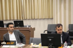 جلسه هم اندیشی رهیافت های نوین سواد آموزی در زیست بوم جدید با حضور معاون وزیر، استاندار فارس، مدیریت دانشگاه فرهنگیان استان فارس و مدیر کل آموزش و پرورش فارس برگزار شد.  4