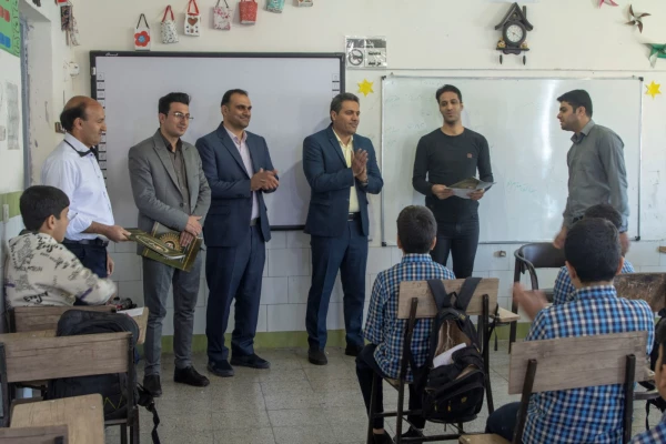 به مناسبت دهه سرآمدی آموزش انجام گرفت:
 3