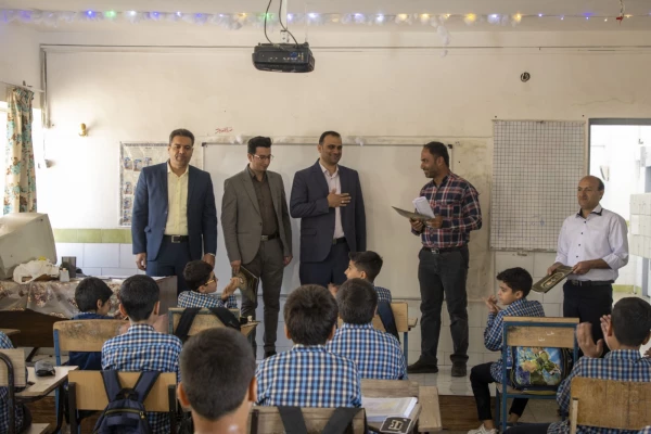 به مناسبت دهه سرآمدی آموزش انجام گرفت:
 4