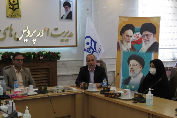 اختتامیه سومین مسابقه کشوری عکس نوشته
 2