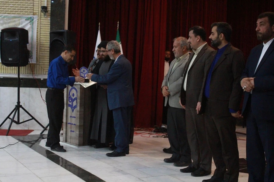 مشاور رئیس دانشگاه فرهنگیان کشور:
رشته های جدیدی در دانشگاه فرهنگیان تعریف شده است 19