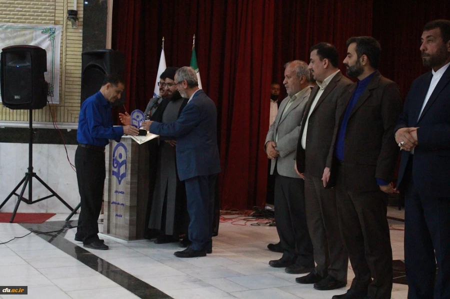 با حضور مشاور رئیس دانشگاه فرهنگیان؛
آئین نکوداشت روز تربیت معلم دانشگاه فرهنگیان استان بوشهربرگزار شد 3