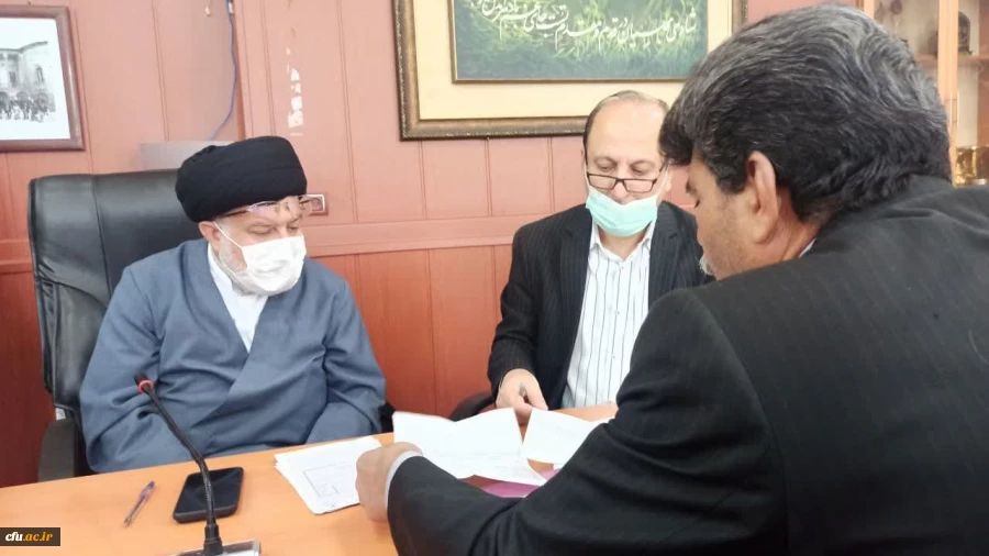 میز خدمت مدیرکل دادگستری استان فارس ویژه فرهنگیان در دانشگاه فرهنگیان استان فارس       3