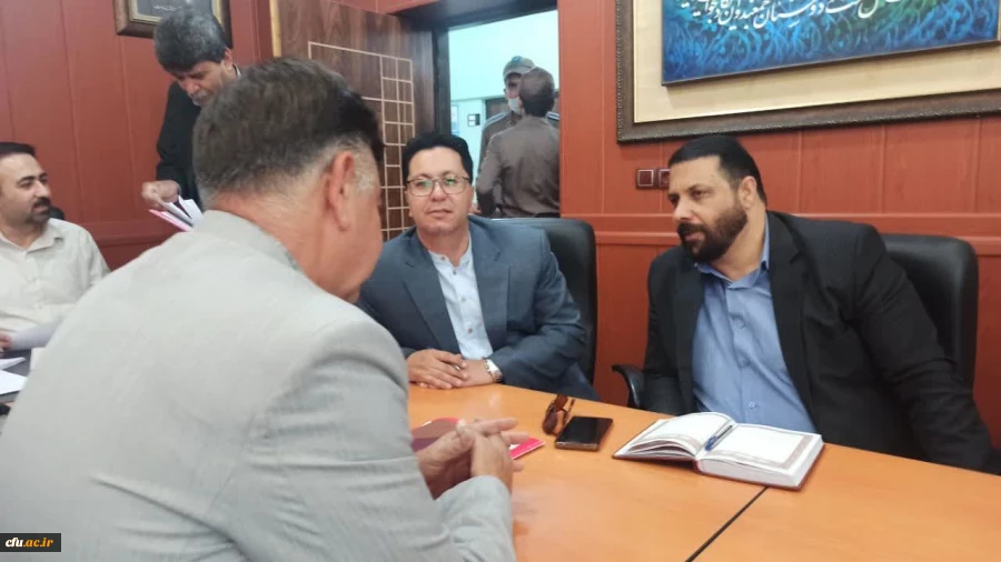 میز خدمت مدیرکل دادگستری استان فارس ویژه فرهنگیان در دانشگاه فرهنگیان استان فارس       4