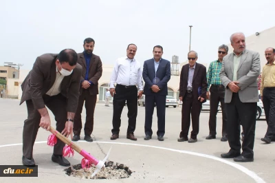 با حضور مشاور رئیس دانشگاه فرهنگیان کشور انجام شد:

کلنگ زنی ساختمان آموزشی پردیس علامه طباطبایی بوشهر 