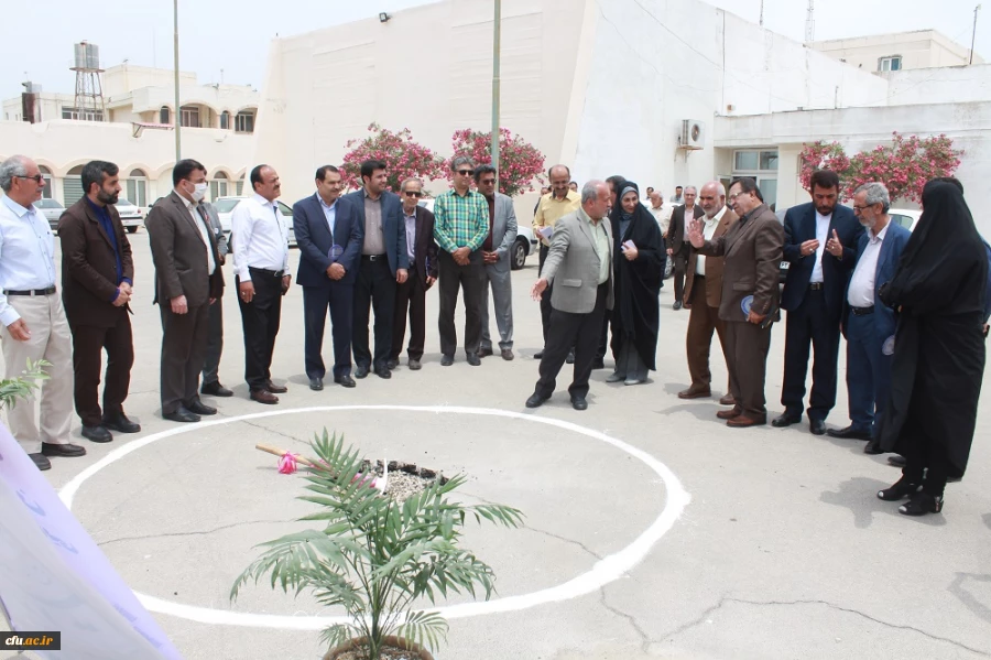 با حضور مشاور رئیس دانشگاه فرهنگیان کشور؛
ساختمان آموزشی پردیس علامه طباطبایی بوشهر کلنگ زنی شد 7