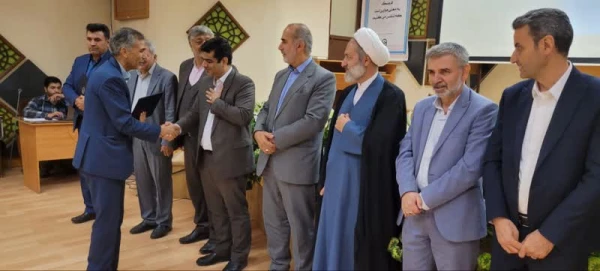 سرآمدان آموزشی دانشگاه فرهنگیان در سال 1401، معرفی شدند 15