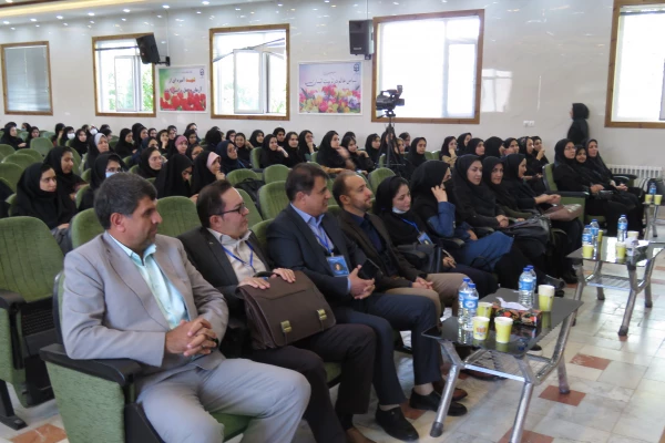 دومین رویداد تدریس کاربردی زبان انگلیسی
 3