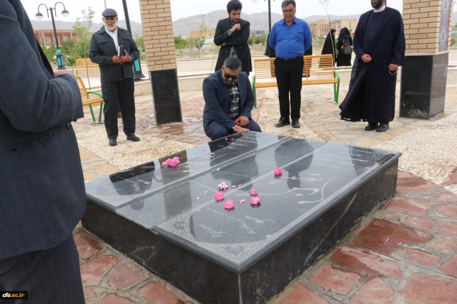 نشست صمیمی همکاران و دانشجومعلمان دانشگاه فرهنگیان خراسان شمالی با مشاور محترم ریاست دانشگاه فرهنگیان حجت الاسلام والمسلمین دکتر عابدی و مدیرکل محترم حراست سازمان مرکزی دانشگاه فرهنگیان جناب آقای دکتر قاسمی 10