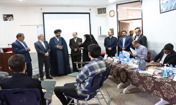 برگزاری مرحله منطقه ای دهمین جشنواره تدریس برتر منطقه 4 3