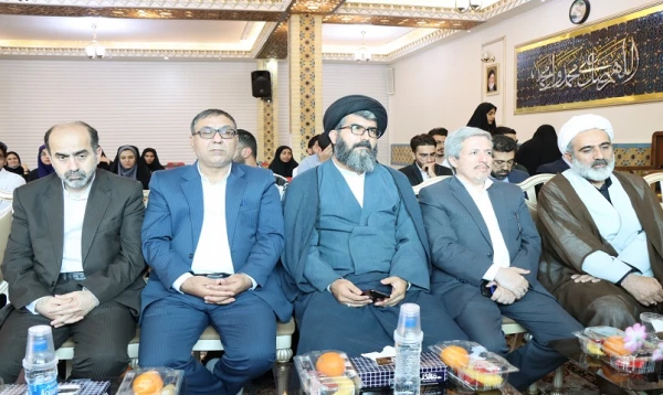 برگزاری مرحله منطقه ای دهمین جشنواره تدریس برتر منطقه 4 4