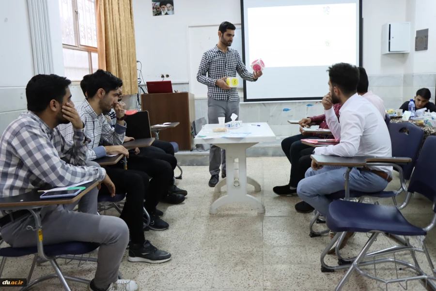 برگزاری مرحله منطقه ای دهمین جشنواره تدریس برتر منطقه 4 13