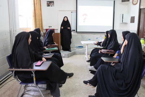 برگزاری مرحله منطقه ای دهمین جشنواره تدریس برتر منطقه 4 14