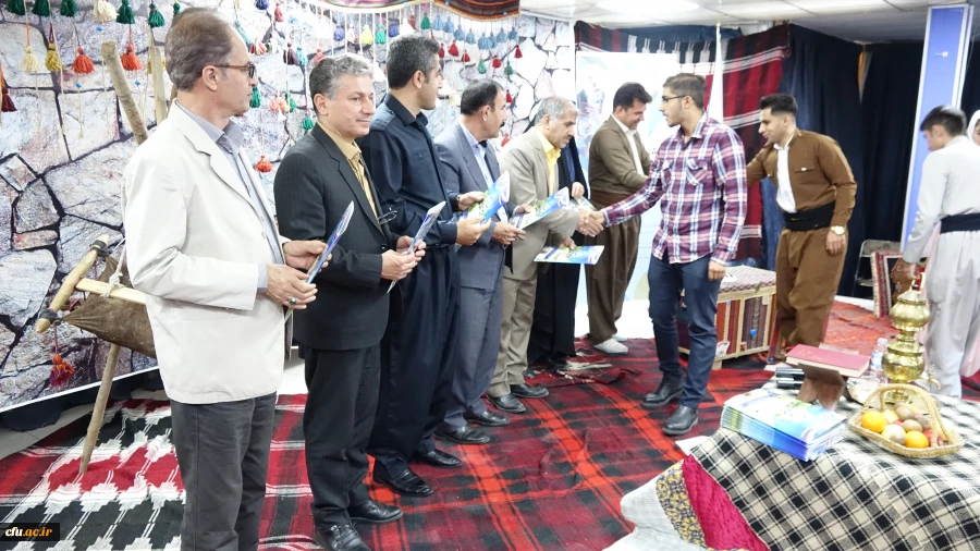 جشنواره شعر و چیروک دانشگاه فرهنگیان کردستان
 2