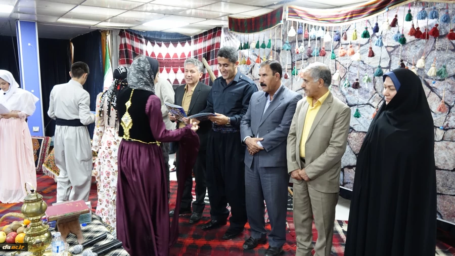 جشنواره شعر و چیروک دانشگاه فرهنگیان کردستان
 13