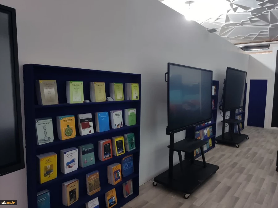 برپایی غرفه دانشگاه فرهنگیان برای اولین بار در سی و چهارمین دوره نمایشگاه کتاب 5