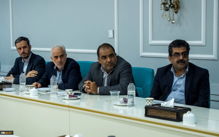 جلسه هیات امنای دانشگاه فرهنگیان یزد
 5