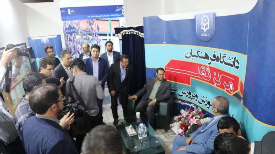 حضور دکتر صحرایی رئیس دانشگاه فرهنگیان، سرپرست وزارت آموزش و پرورش در نمایشگاه بین المللی کتاب تهران 3