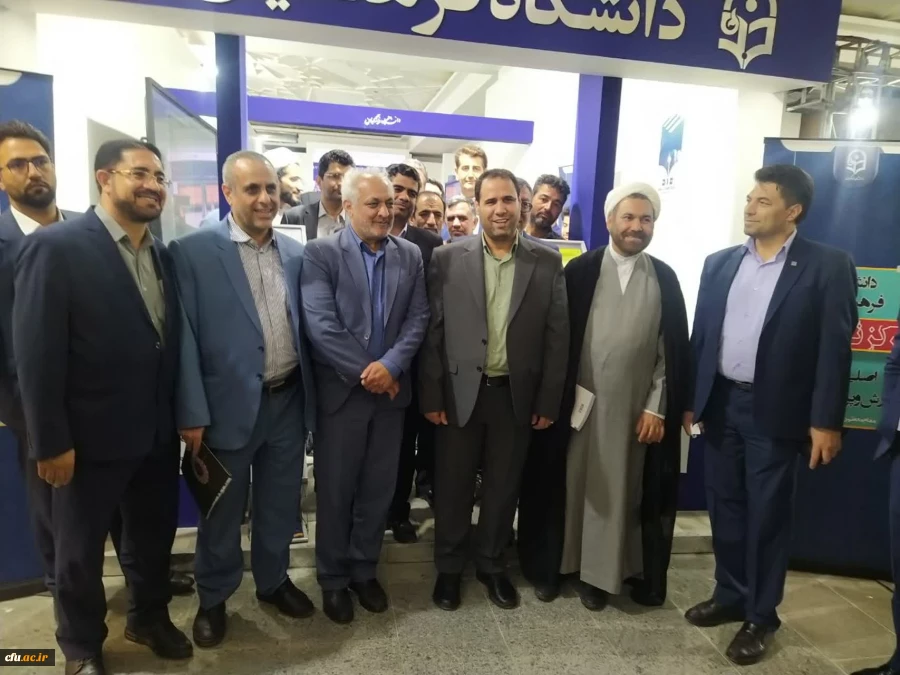 نمایشگاه کتاب دانشگاه فرهنگیان 5