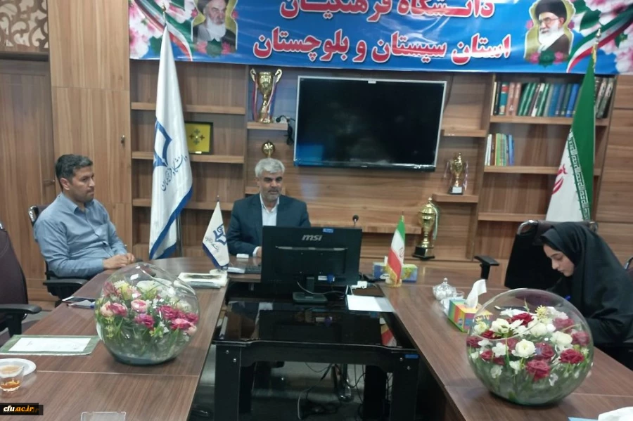 دیدار رئیس دانشگاه فرهنگیان و دانشجو معلمان حوزه رسانه
 2