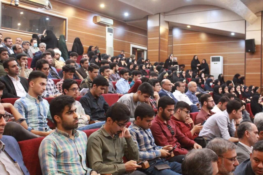 هفتمین اجلاس استانی نماز برگزار شد 13