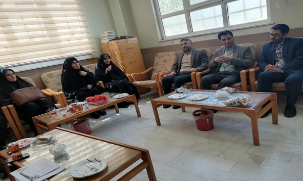 پایش و نظارت تخصصی برنامه ی درس کارورزی
 5