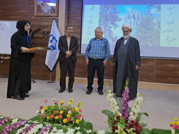 برگزاری مراسم بزرگداشت حکیم خیام نیشابوری و روز ملی ریاضیات با حضور پروفسور کرم زاده 3