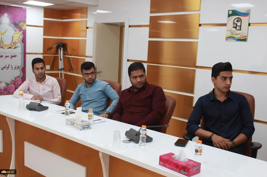 در دانشگاه فرهنگیان استان بوشهر؛
برگزیدگان علمی کانون شاهد و ایثارگر تقدیر شدند 6