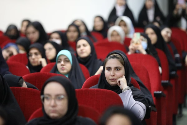 کیفیت و کمیت نسل آینده به معلمان بستگی دارد 13