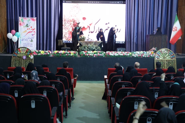 کیفیت و کمیت نسل آینده به معلمان بستگی دارد 15