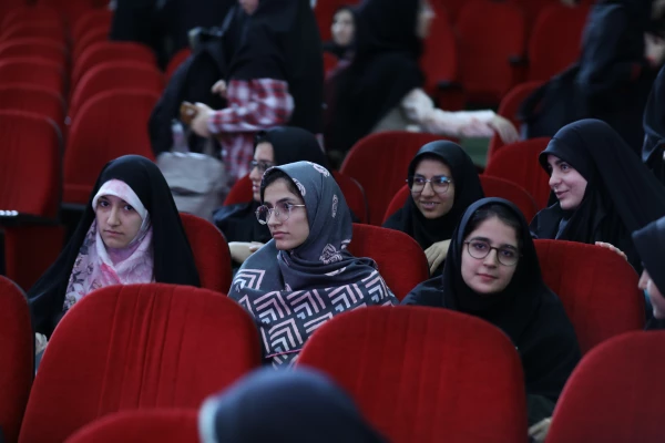 کیفیت و کمیت نسل آینده به معلمان بستگی دارد 22