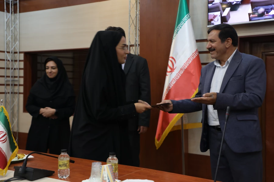 مراسم اختتامیه چهارمین جشنواره ملی یادگیری الکترونیکی دانشگاه فرهنگیان برگزار شد. 12