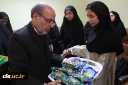 همزمان با سالروز آزادسازی خرمشهر؛
کاروان خدام حرم رضوی در دانشگاه فرهنگیان استان بوشهر حضور یافتند 9