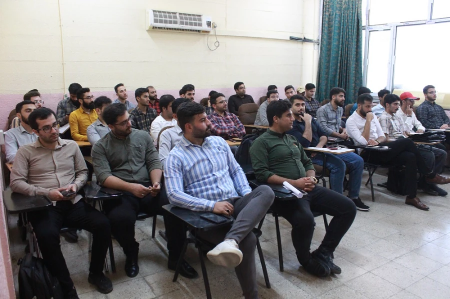 با حضور رئیس ستاد اقامه نماز استان بوشهر؛
دوره معراج در دانشگاه فرهنگیان بوشهر برگزار شد 11