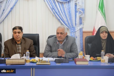 معاون طرح و برنامه و توسعه منابع دانشگاه فرهنگیان خبر داد:

اجرای دستورالعمل همترازی حقوق و مزایای مدرسان با اعضای هیات علمی پس از تصویب در هیات امنای وزارت علوم، تحقیقات و فناوری