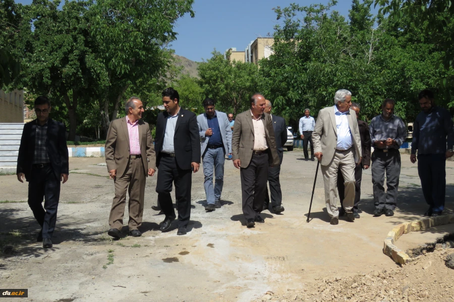بازدید معاون هماهنگی امور عمرانی استانداری مرکزی از دانشگاه فرهنگیان
 3