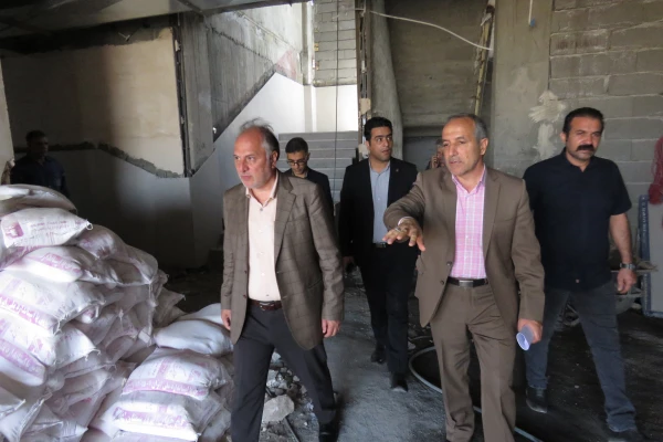 بازدید معاون هماهنگی امور عمرانی استانداری مرکزی از دانشگاه فرهنگیان
 5