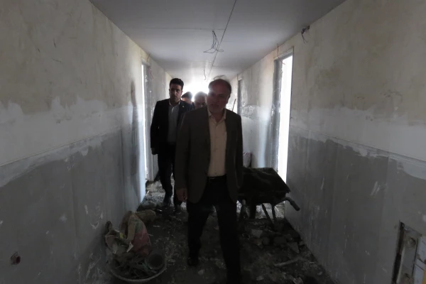 بازدید معاون هماهنگی امور عمرانی استانداری مرکزی از دانشگاه فرهنگیان
 8