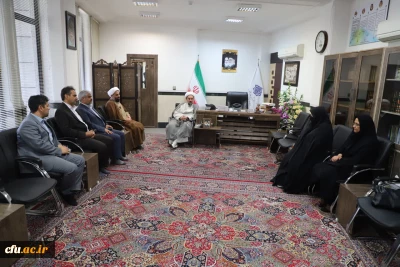 امام جمعه زاهدان گفت:

هدف دانشگاه فرهنگیان تربیت انسان شایسته از جهات فکری، فرهنگی، مهارتی و دانشی است
